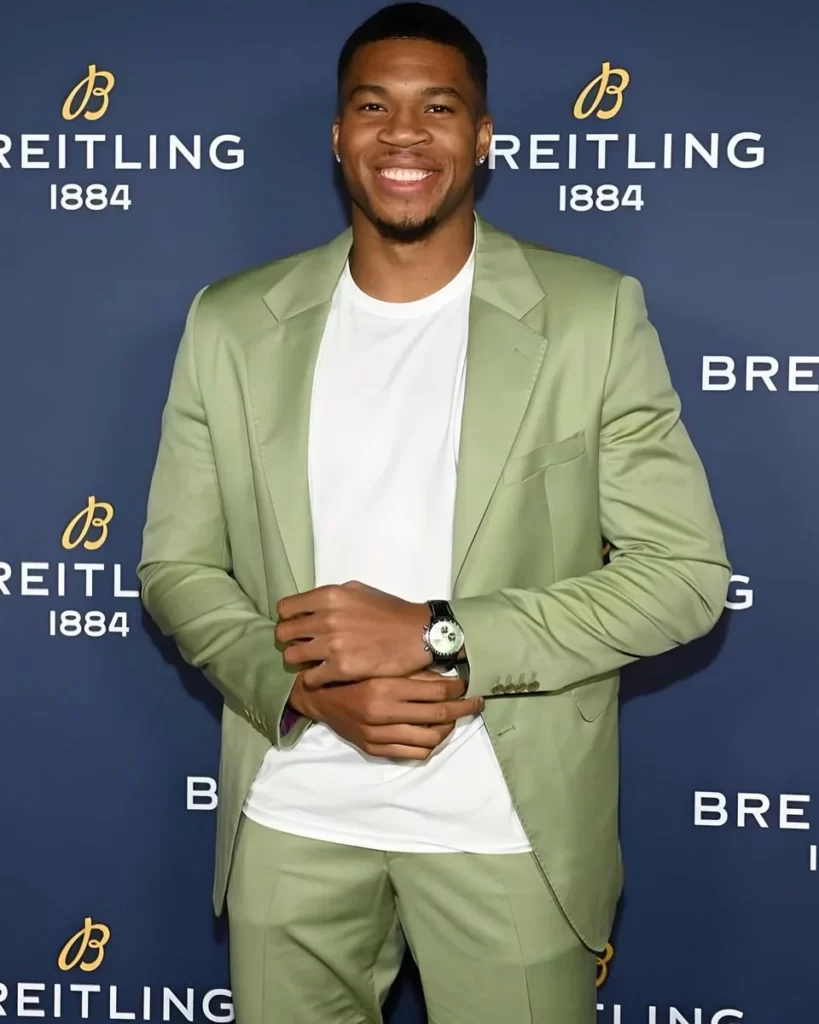 Giannis Antetokounmpo And Mariah Riddlesprigger Welcome Baby Daughter